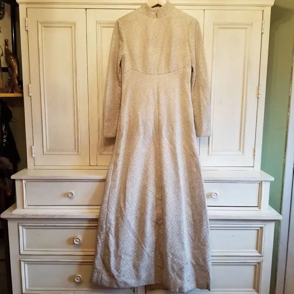 Vintage Leiter's Fabric Gold Maxi Dress Small